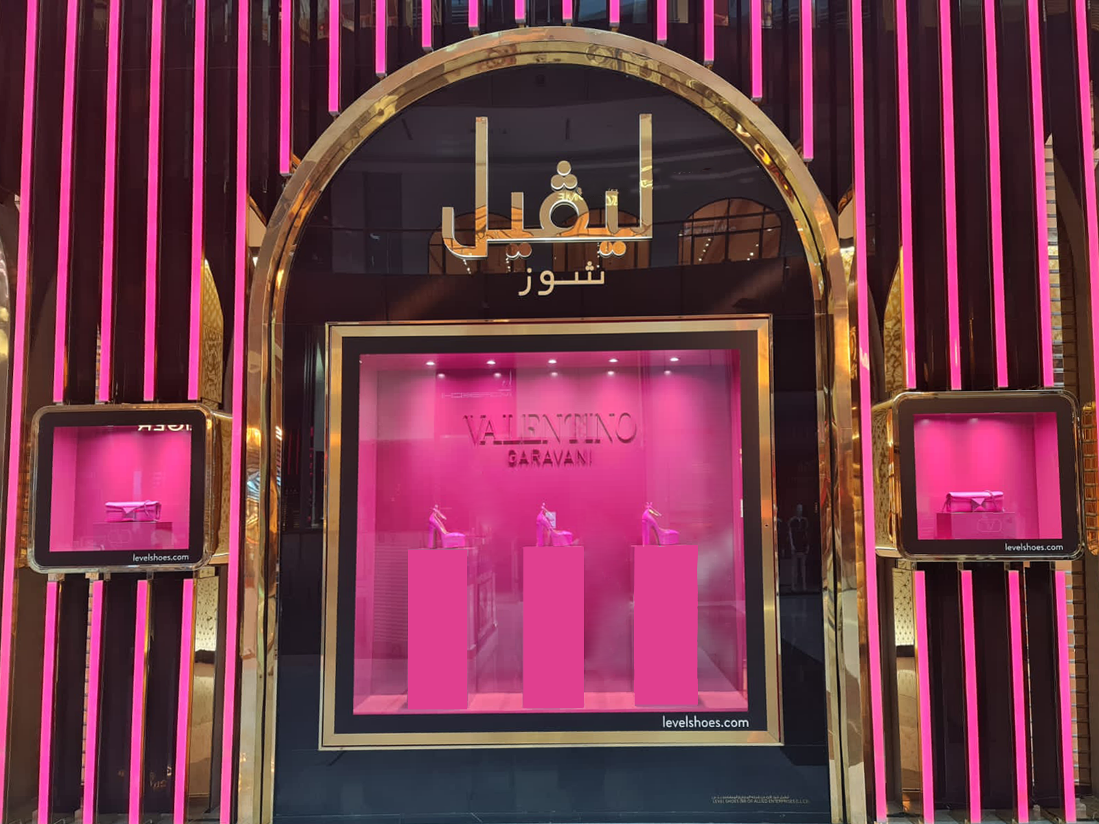 level shoes Windows Dubai Mall