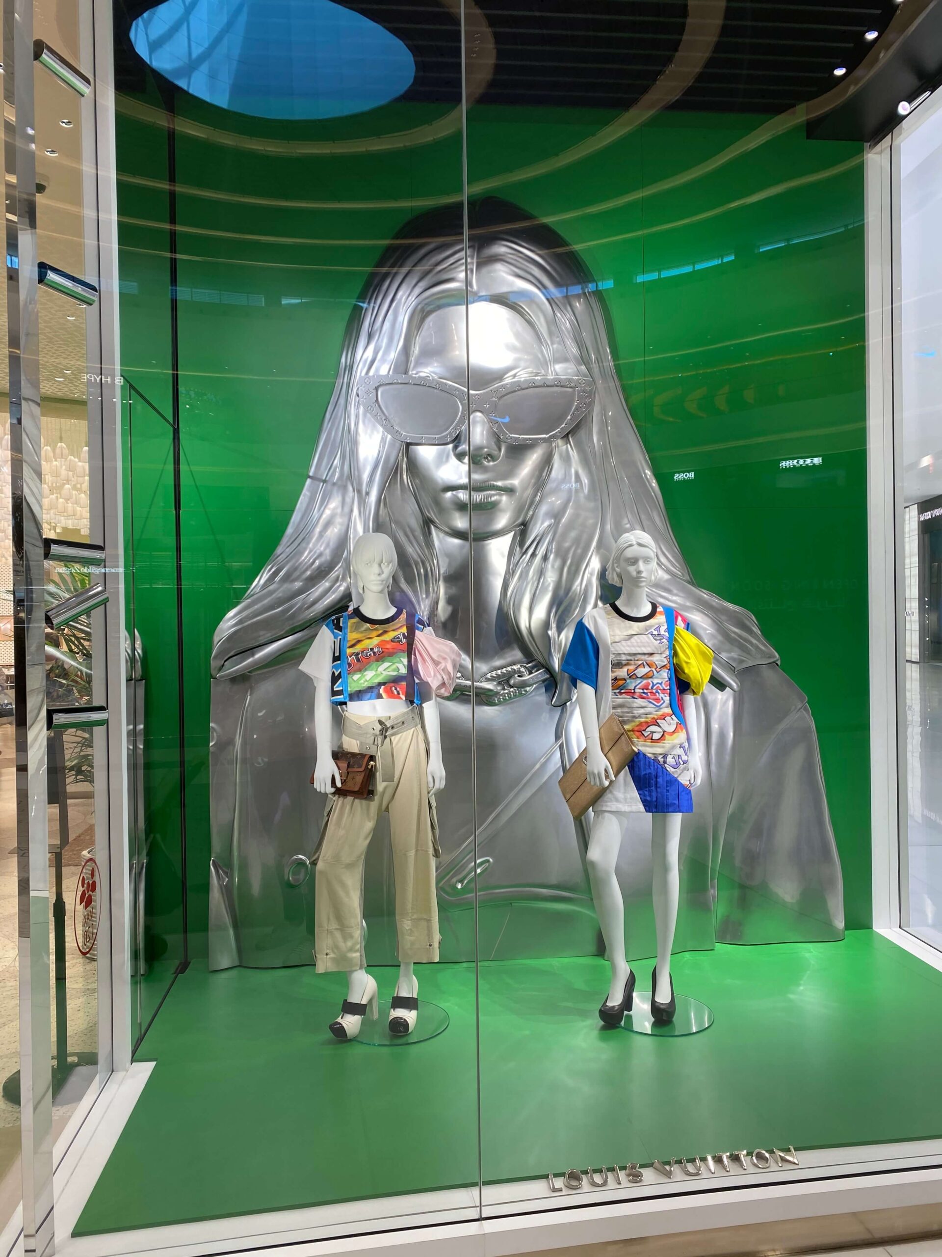 Louis Vuitton Green Screen scaled