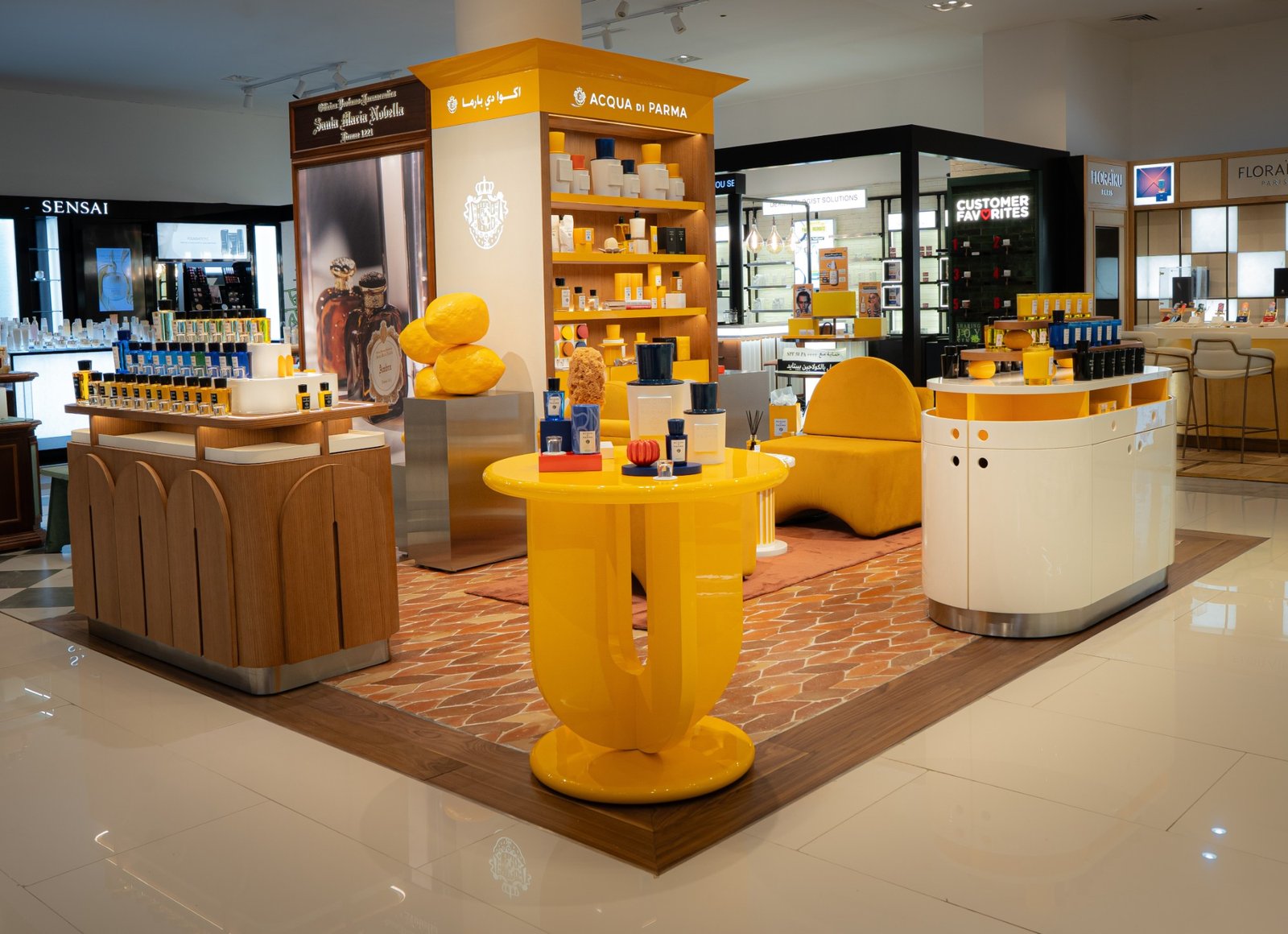 Acqua di Parma pop-up store in a department store beauty hall by SignWorks